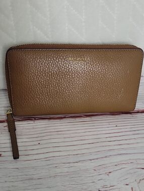 Tory Burch Pebble Grained Tan Leather Zip AROUND Wallet